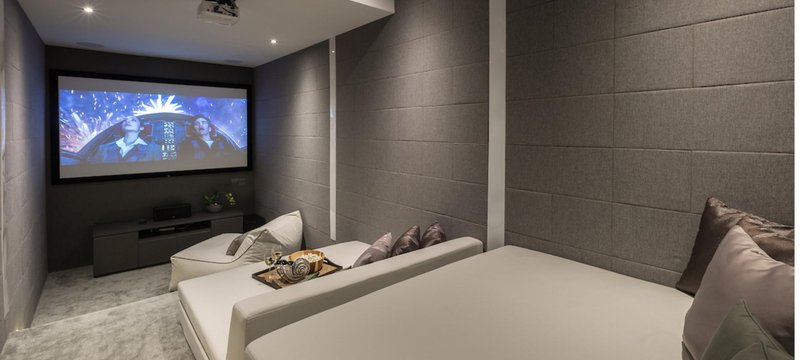 Home Cinema